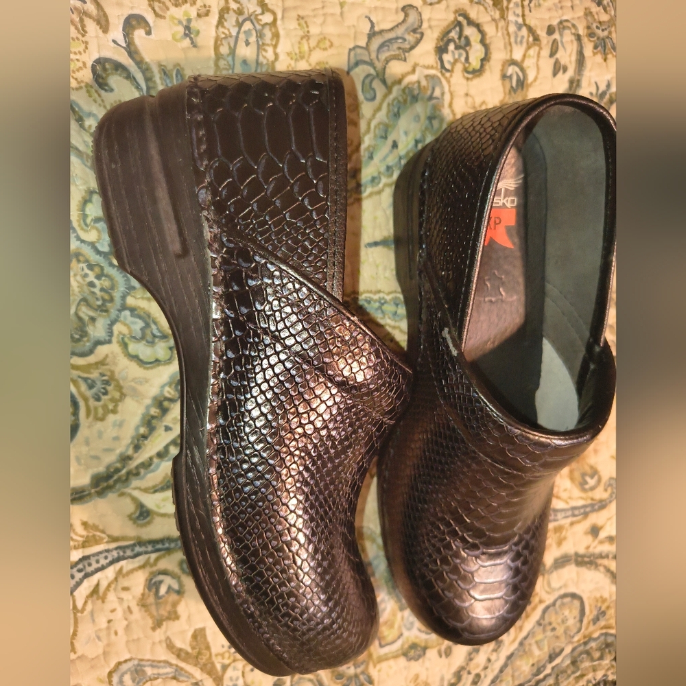Dansko Snake Print Clog - Picture 2 of 7